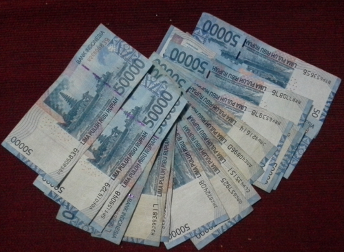 1 Million Rupiah, Wert umgerechnet 66,60 €